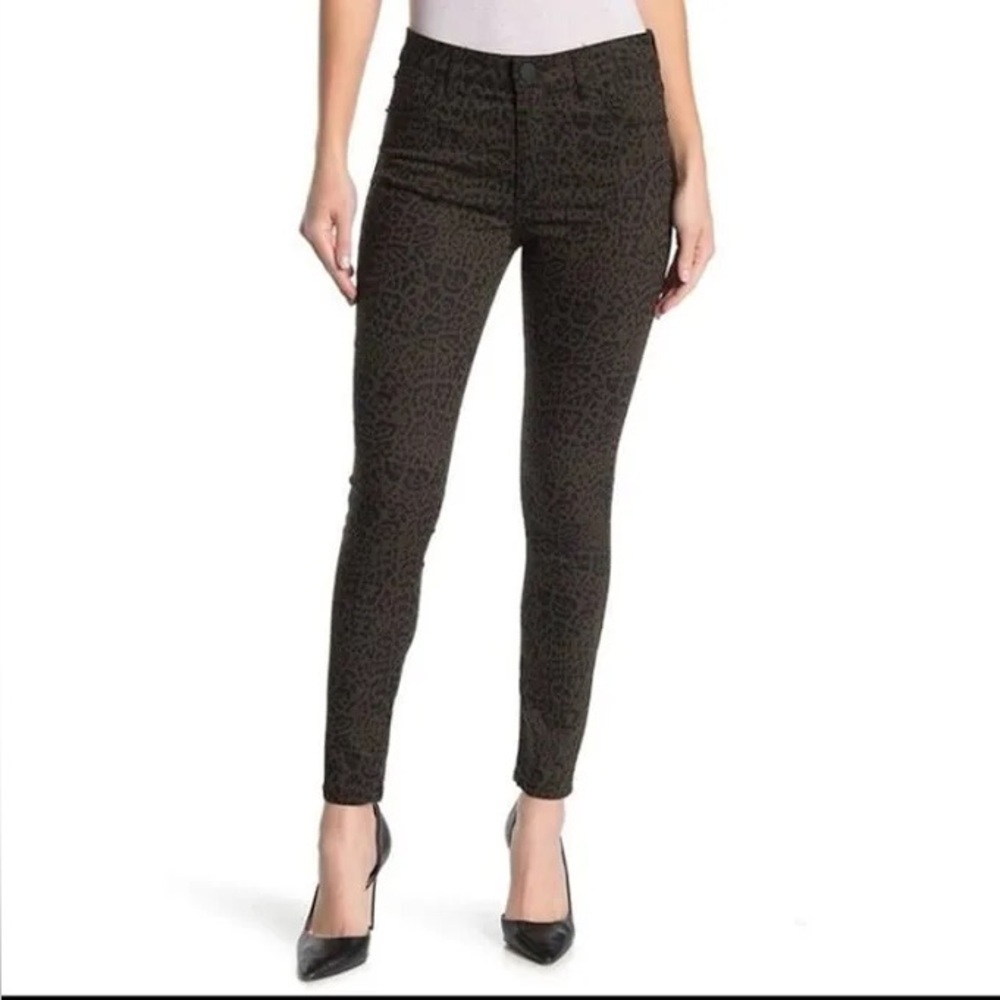 NWOT- STS BLUE ELLIE HIGH RISE ANKLE SKINNY JEANS. LEOPARD PRINT, NEVER WORN ♥️